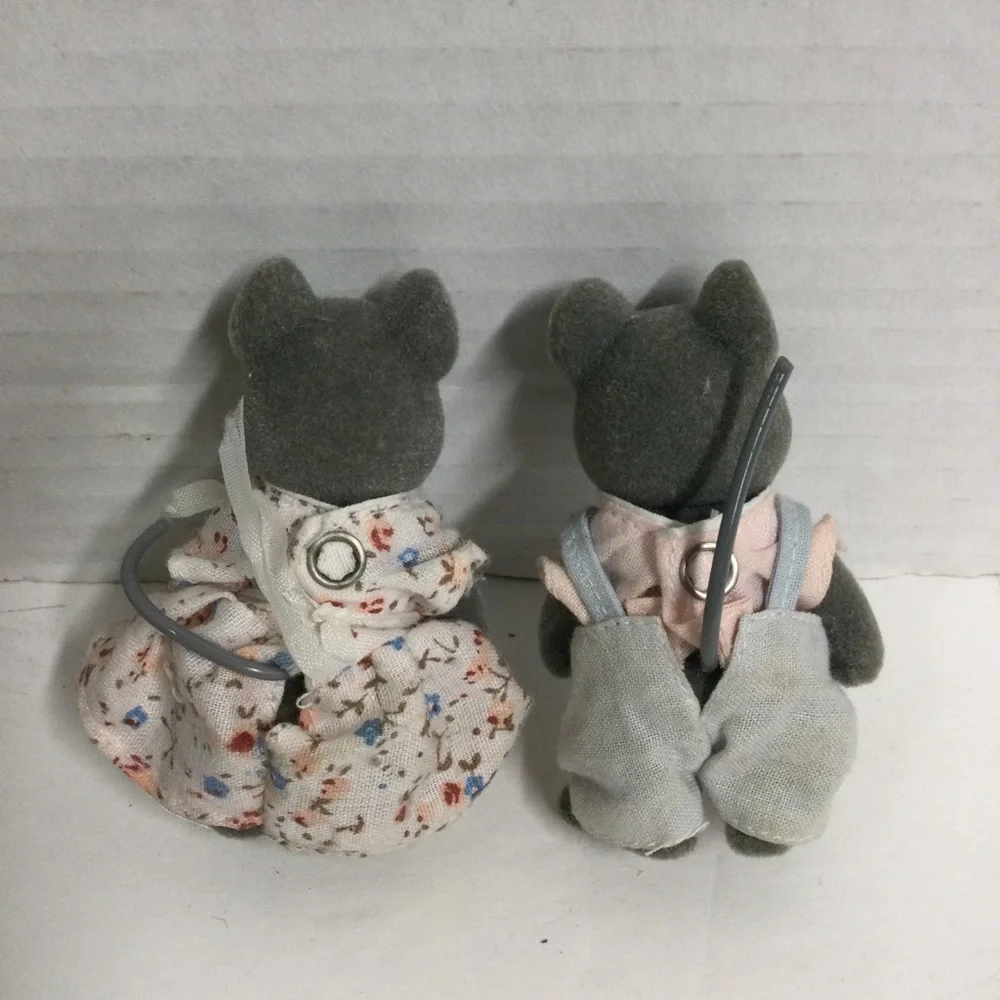 Sylvanian Families Calico Critters Vintage Thistlethorn Grey Mouse Dad & Mom